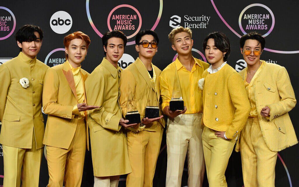 2021 American Music Awards - Press Room